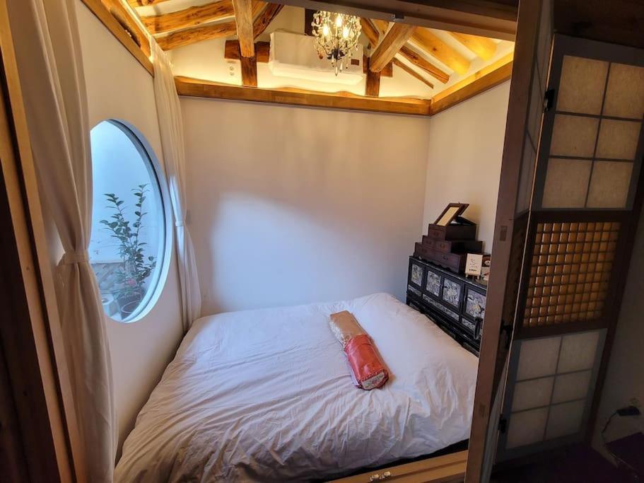 Private Hanok Space Moda Rumah percutian