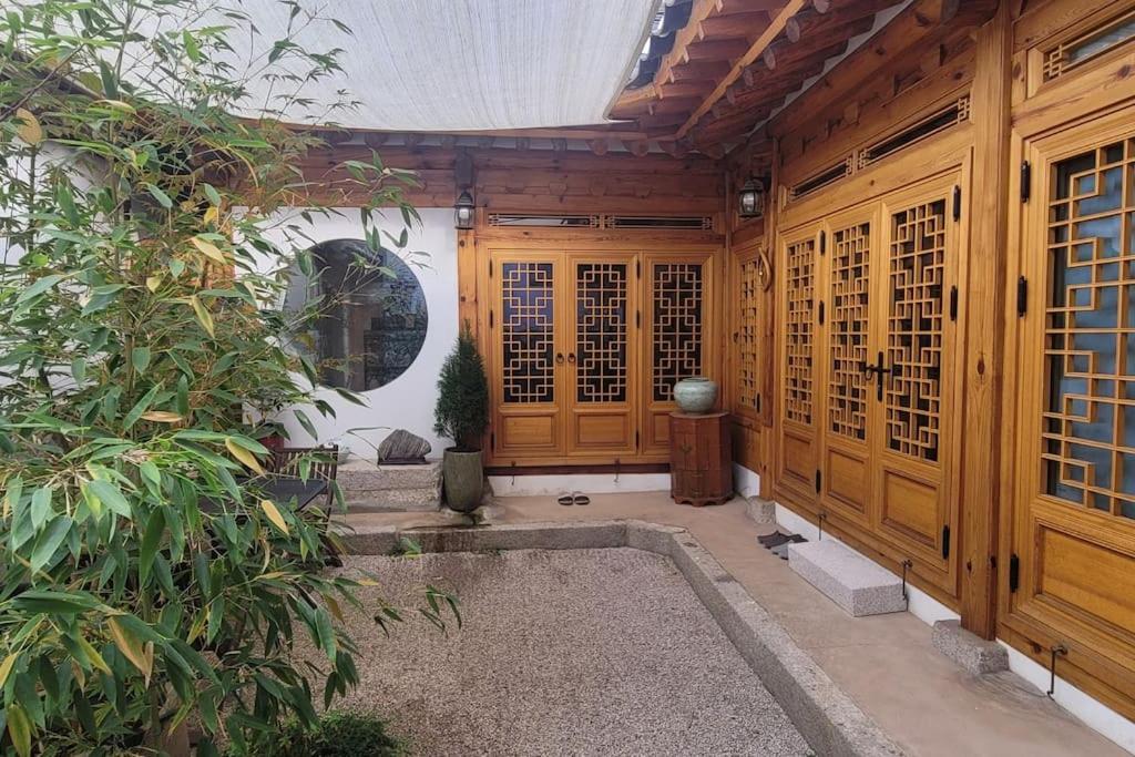 Private Hanok Space Moda Holiday home Seoul